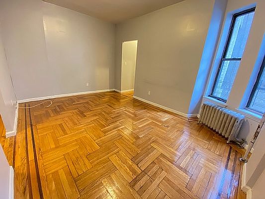 3rd image of 969 Carroll St APT B10