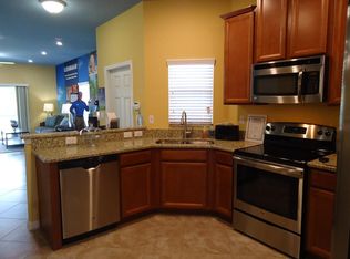 2423 Willimette Dr, Zephyrhills, FL 33543