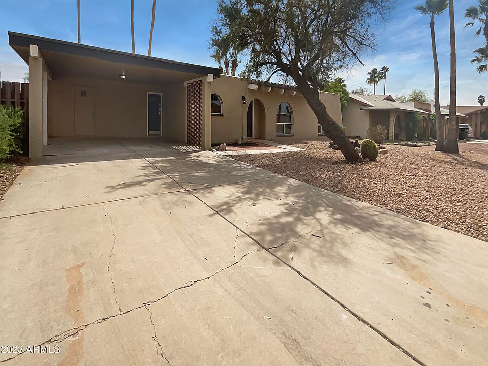 1st image of 1219 E AVENIDA ELLENA --