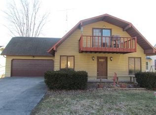 405 W Quincy St, Pleasant Hill, IL 62366
