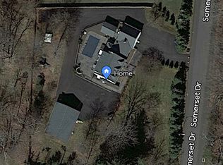 11 Somerset Dr, Berlin, CT 06037