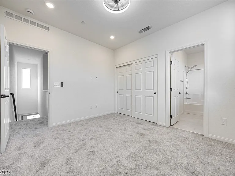 11624 Ashy Storm Ave — Photo 4