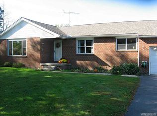 4238 Plank Rd, Lockport, NY 14094