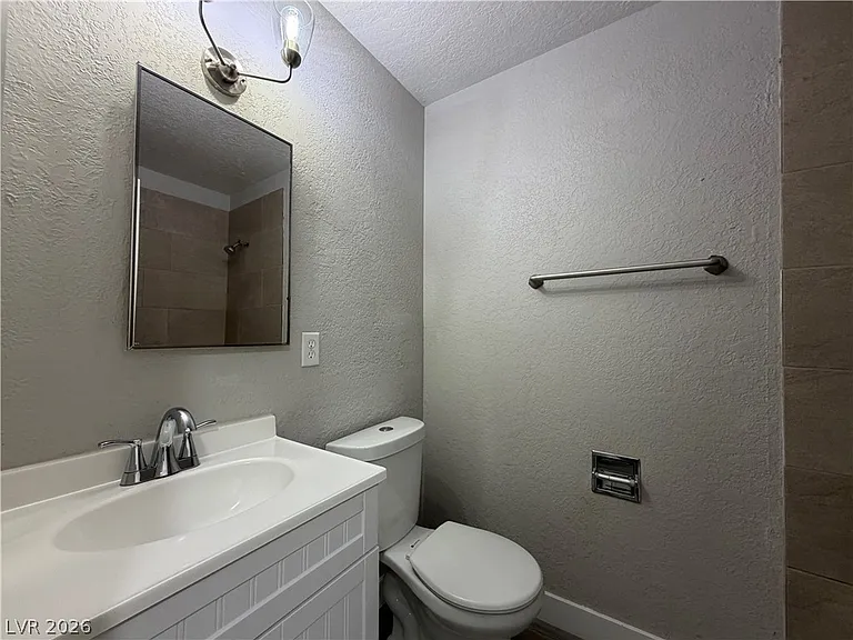 6336 Brittany Way — Photo 7