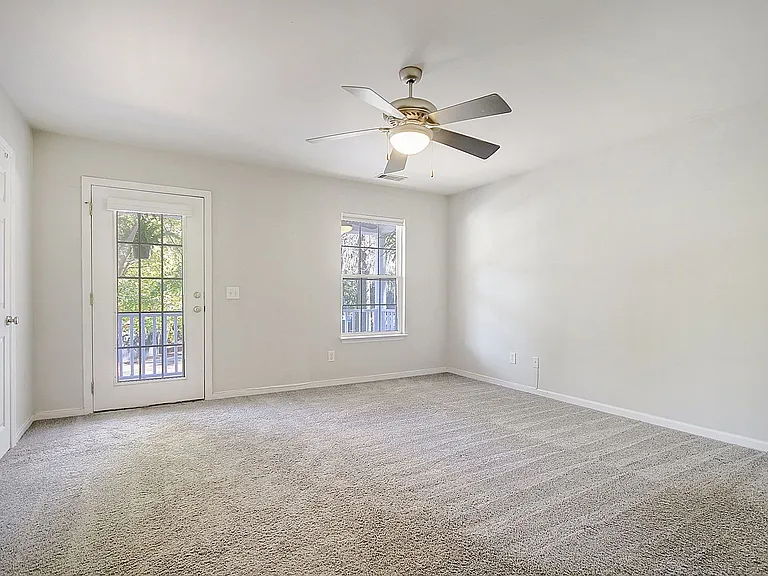 1785 Hickory Knl — Photo 7