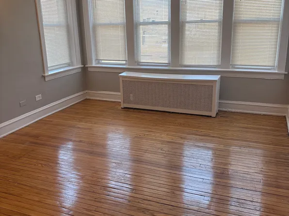 625 E 80th St #2, Chicago, IL 60619