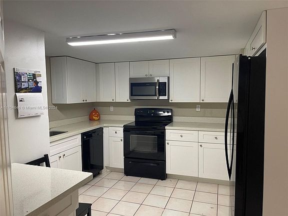2nd image of 11342 SW 70th Ter Unit 11342