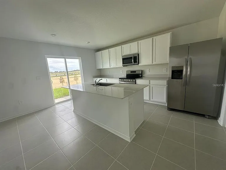 2366 McKinley Dr — Photo 5