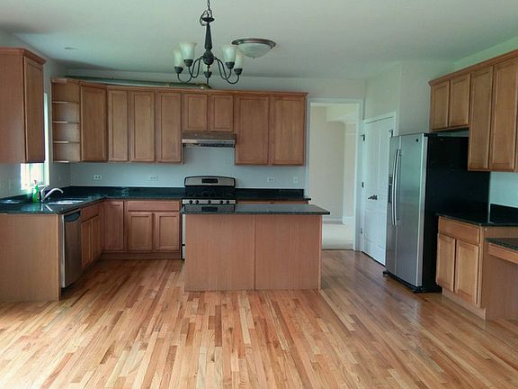 5th image of 12505 Canterbury Dr