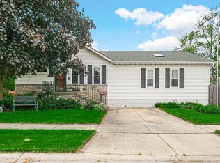 625 N Court St, Crown Point, IN 46307