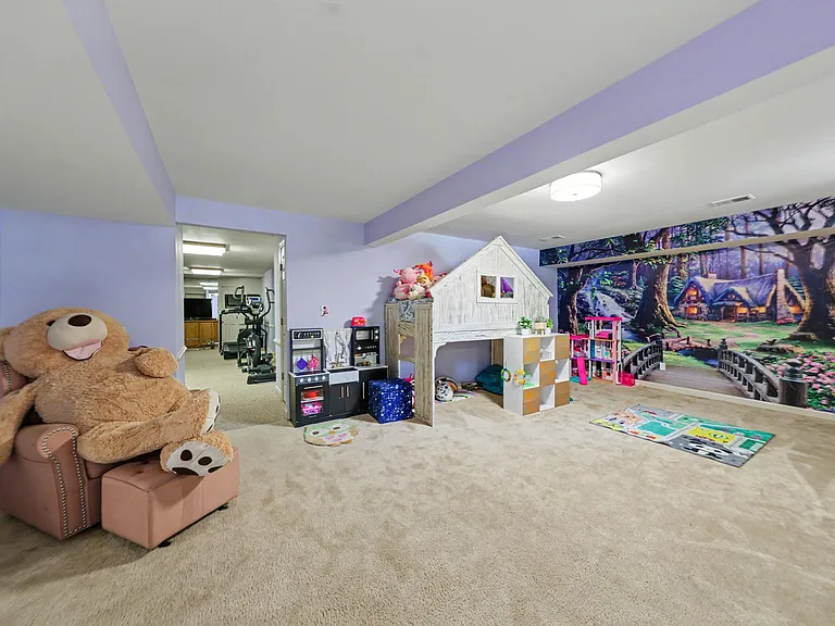 16652 Purcival Ct — Photo 15