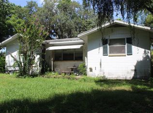 1615 E Lakeview Ave, Eustis, FL 32726