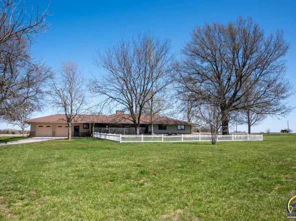 3521 SE Paulen Rd, Topeka, KS 66605