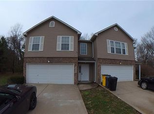 1625 NW Jordan Ct, Blue Springs, MO 64015