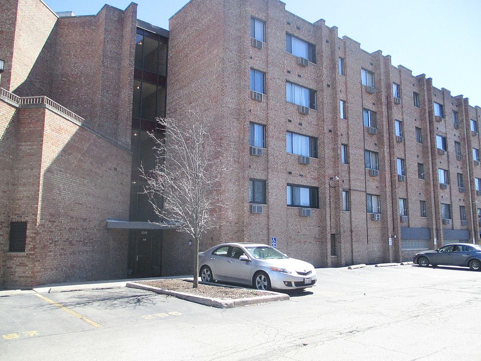 1st image of 5348 N Cumberland Ave APT 500