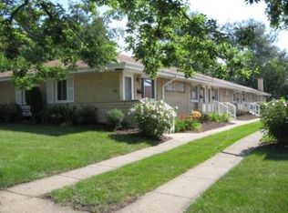 5009 Florence Ave, Downers Grove, IL 60515