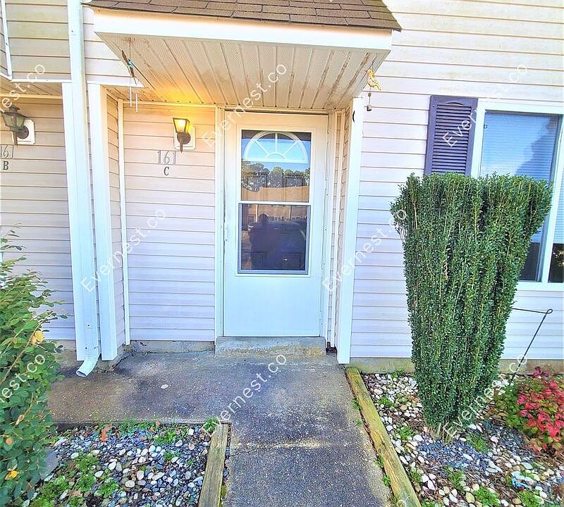 1st image of 161 Jenness Ln APT C