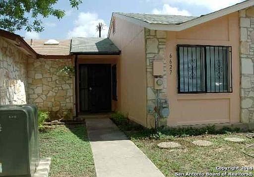 1st image of 6627 Spring Manor Dr