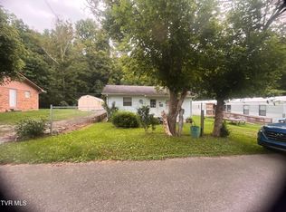 318 Jarvis St, Sneedville, TN 37869
