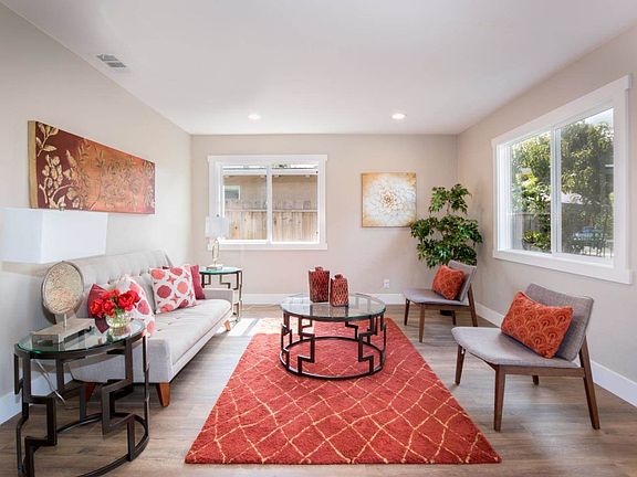 5th image of 2674 Chopin Ave