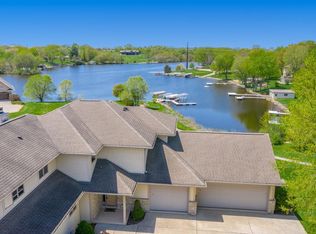 S8753 Waters Edge Way #15B, Prairie du sac, WI 53578