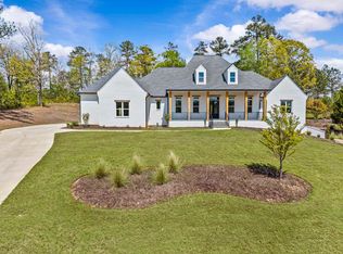 1261 Glen Eagle Dr, Greensboro, GA