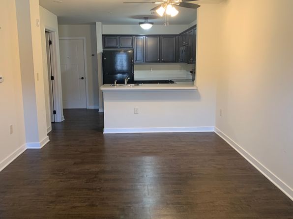940 Cherokee St APT 109