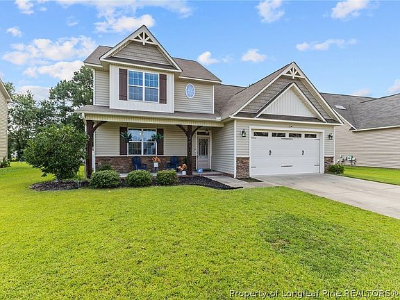 3rd image of 4070 Pleasantburg Dr