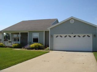 3435 Glen Meadows Dr, Gaylord, MI 49735