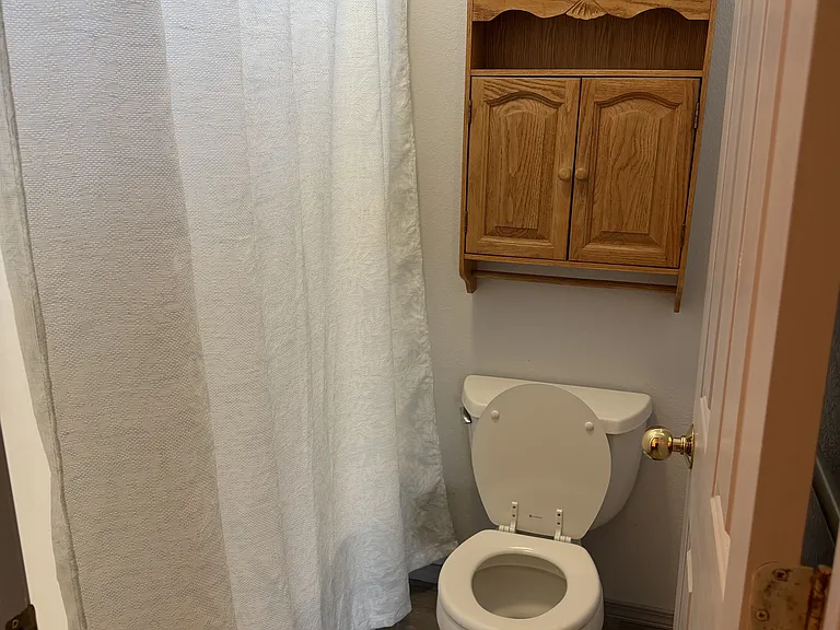 2112 Mead Ln — Photo 14