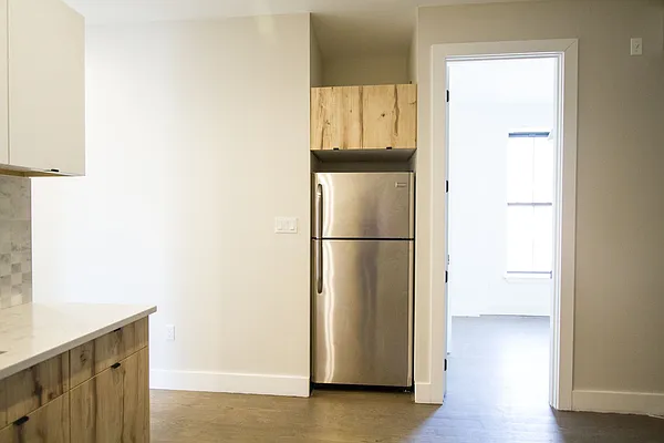 Rented by TheRealEstateCompany.com LLC | media 62