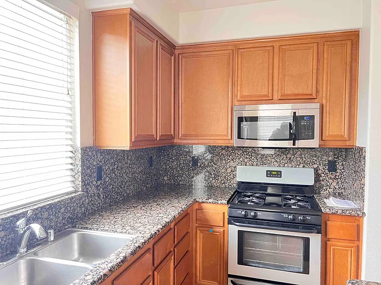 37106 Tucana Pl — Photo 22