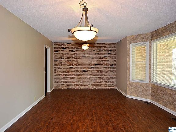5th image of 2108 Manassas Dr SW