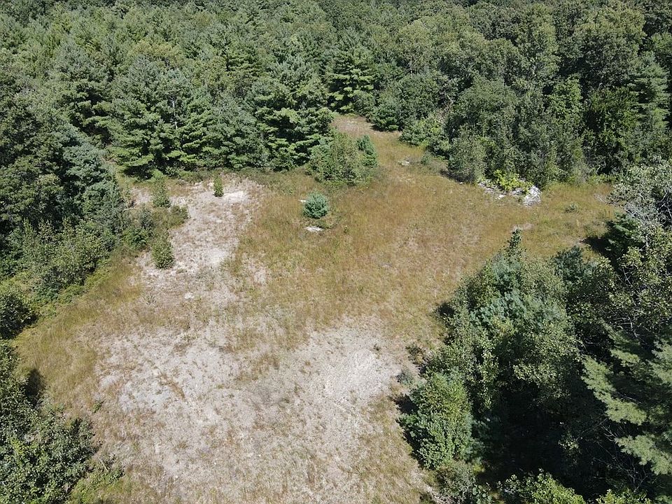 2 Hartford Ave E Bellingham, MA, 02019 Apartments for Rent Zillow