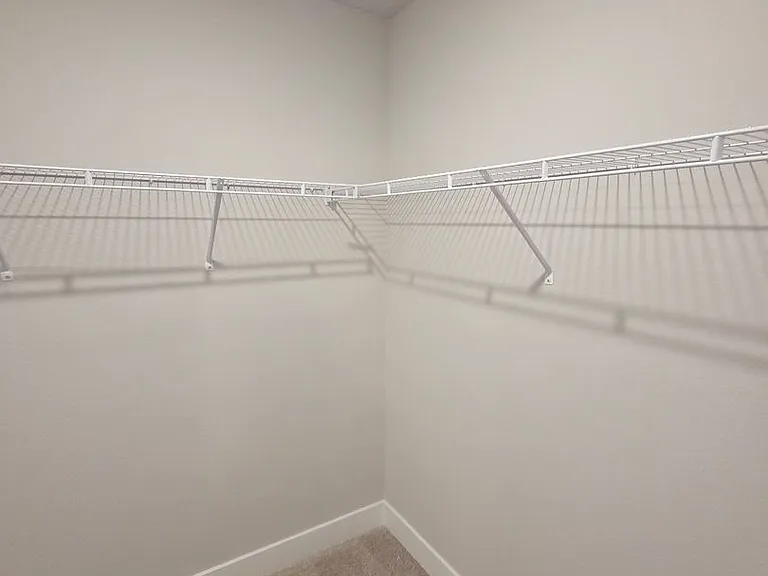 7169 Fox Meadow Dr — Photo 18