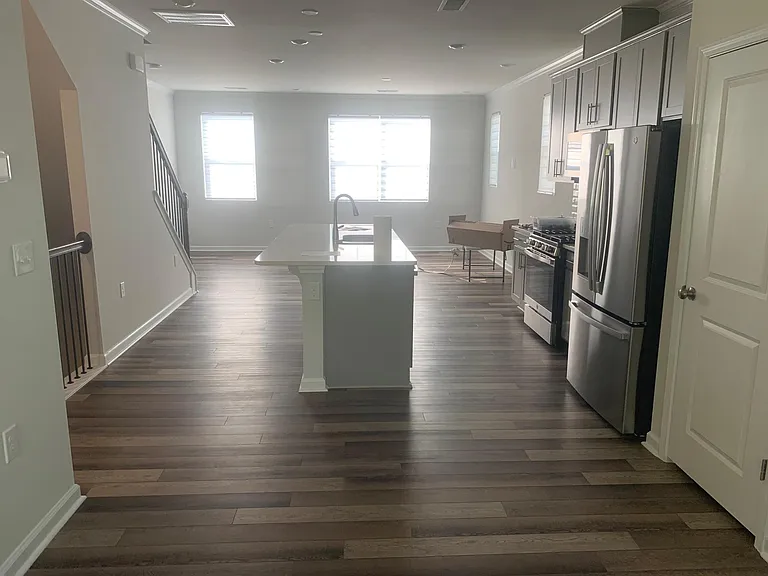 Kitchen island in another angle.