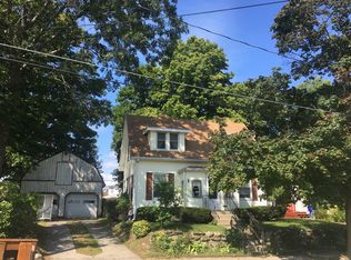 21 Garfield St, Maynard, MA 01754