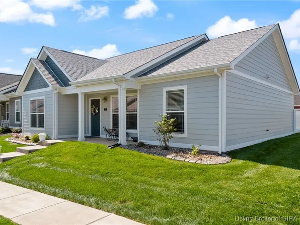 1930 Harmony Circle, Charlestown, IN 47111