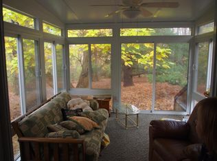 714 Glen Ln, Sciota, PA 18354