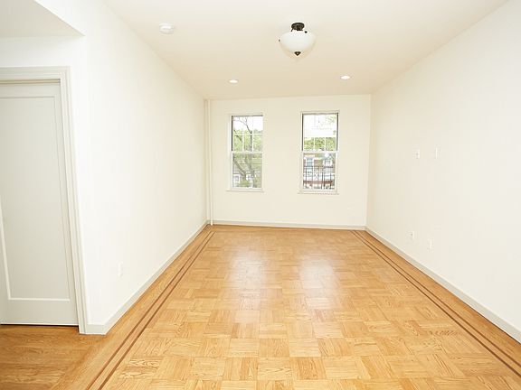4th image of 29-12 Newtown Ave #3CC