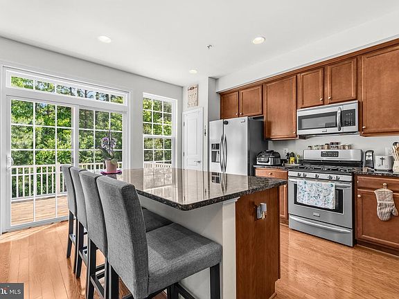 4th image of 23222 Mountain Laurel Ln