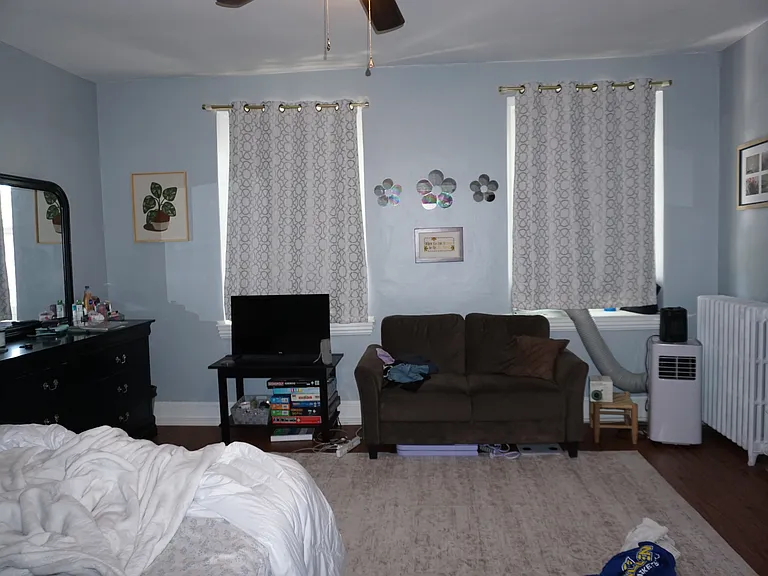 76 W Market St #1 — Photo 12