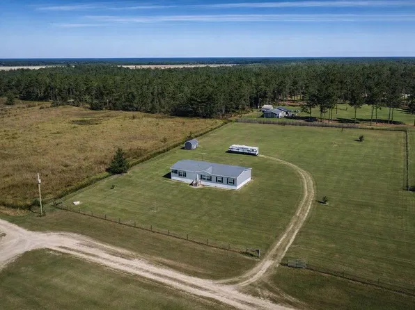 181 Lone Oak Trl, Colquitt, GA 39837