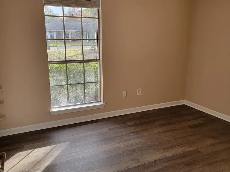 34 Pembrook Cir — Photo 4
