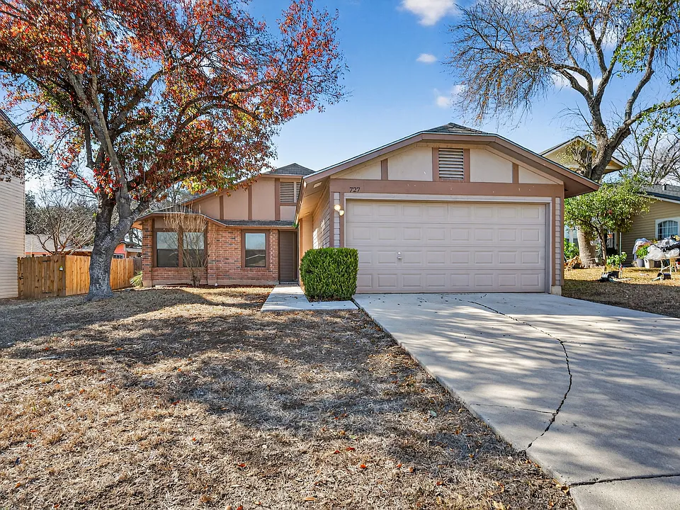 727 Cypressbrook Dr
