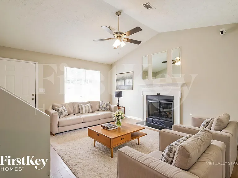 2103 Charles Cudd Ct — Photo 4