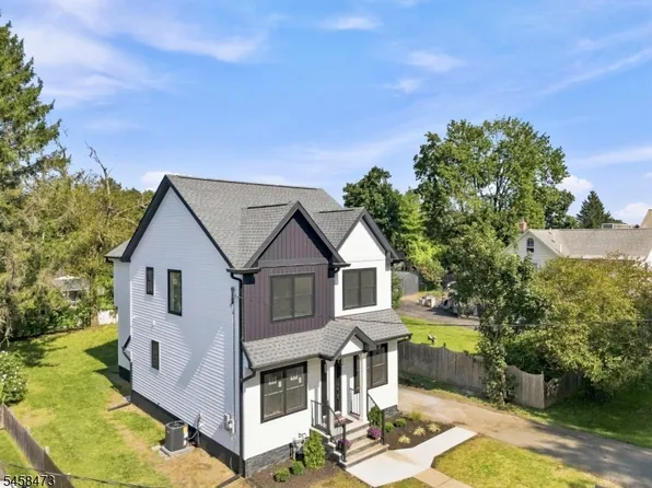 139 Main St, Franklin Boro, NJ 07416