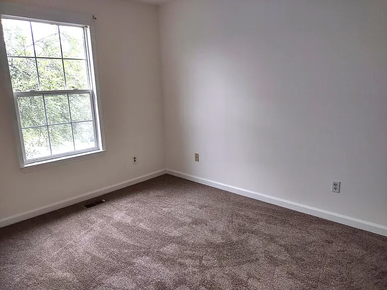 34 Chartwell Ct — Photo 23
