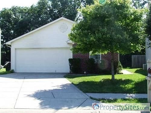 1st image of 3854 Burningbush Dr