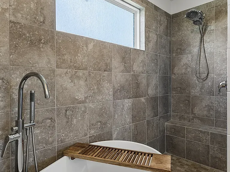 3041 Commonwealth Dr — Photo 45